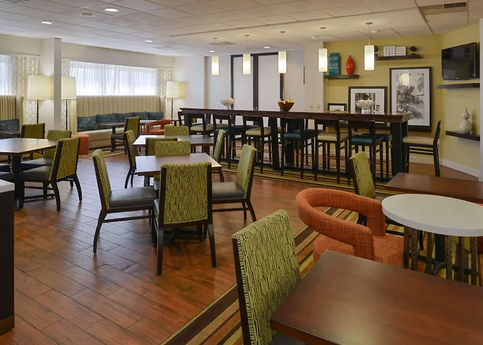 Hotel Hampton